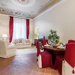 Casa Daniela, Beyond The Extraordinary Romantic Quiet Spacious Next To Guinigi Tower