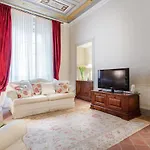 Casa Daniela, Beyond The Extraordinary Romantic Quiet Spacious Next To Guinigi Tower * Lucca