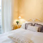 Apartamento Casa Daniela, Beyond The Extraordinary Romantic Quiet Spacious Next To Guinigi Tower Lucca