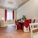 Apartamento Casa Daniela, Beyond The Extraordinary Romantic Quiet Spacious Next To Guinigi Tower