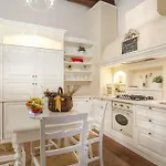 Casa Daniela, Beyond The Extraordinary Romantic Quiet Spacious Next To Guinigi Tower * Lucca
