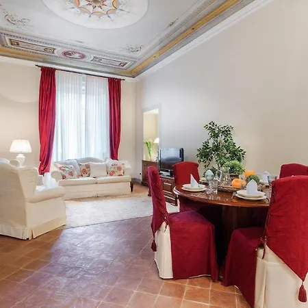 Casa Daniela, Beyond The Extraordinary Romantic Quiet Spacious Next To Guinigi Tower