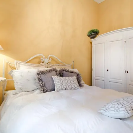 דירה Casa Daniela, Beyond The Extraordinary Romantic Quiet Spacious Next To Guinigi Tower *